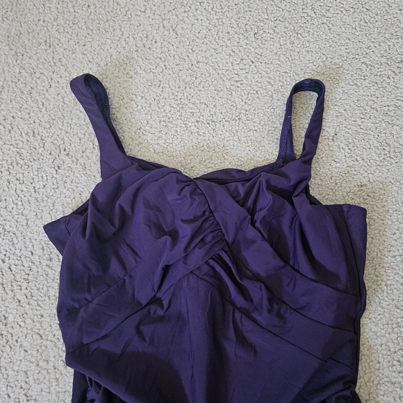 Lands' End Women's Slender Suit Carmela One Piece Swimsuit Purple 18L - Picture 2 of 8